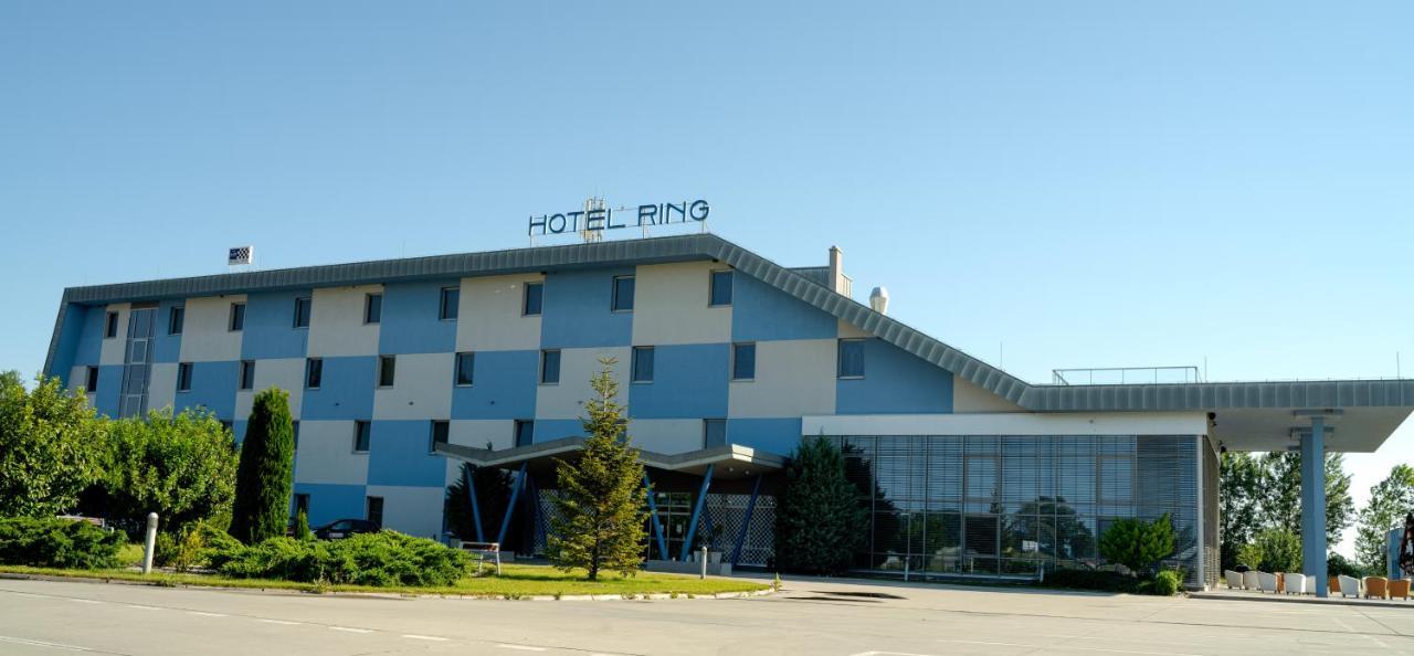 Hotel Ring Orechová Potôň Zewnętrze zdjęcie